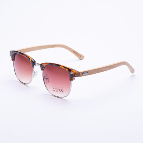 Дървени слънчеви очила