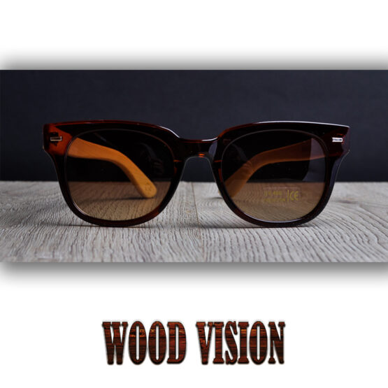 Кафяви очила с дървени дръжки